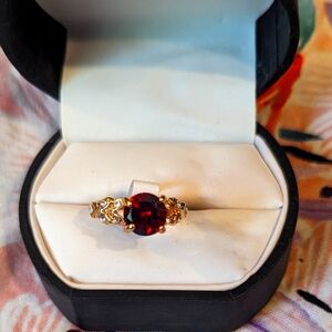 Nwt Ruby Gold Ring Size 5